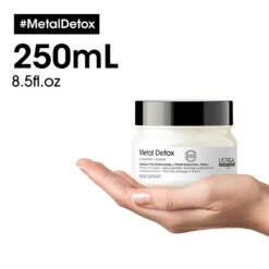 L'Oréal Professionnel Serie Expert Metal Detox Professional Mask 250ml 11 L'Oréal Professionnel Serie Expert Metal Detox Professional Mask 250ml -Pro Beauty Care Shop 815061 3