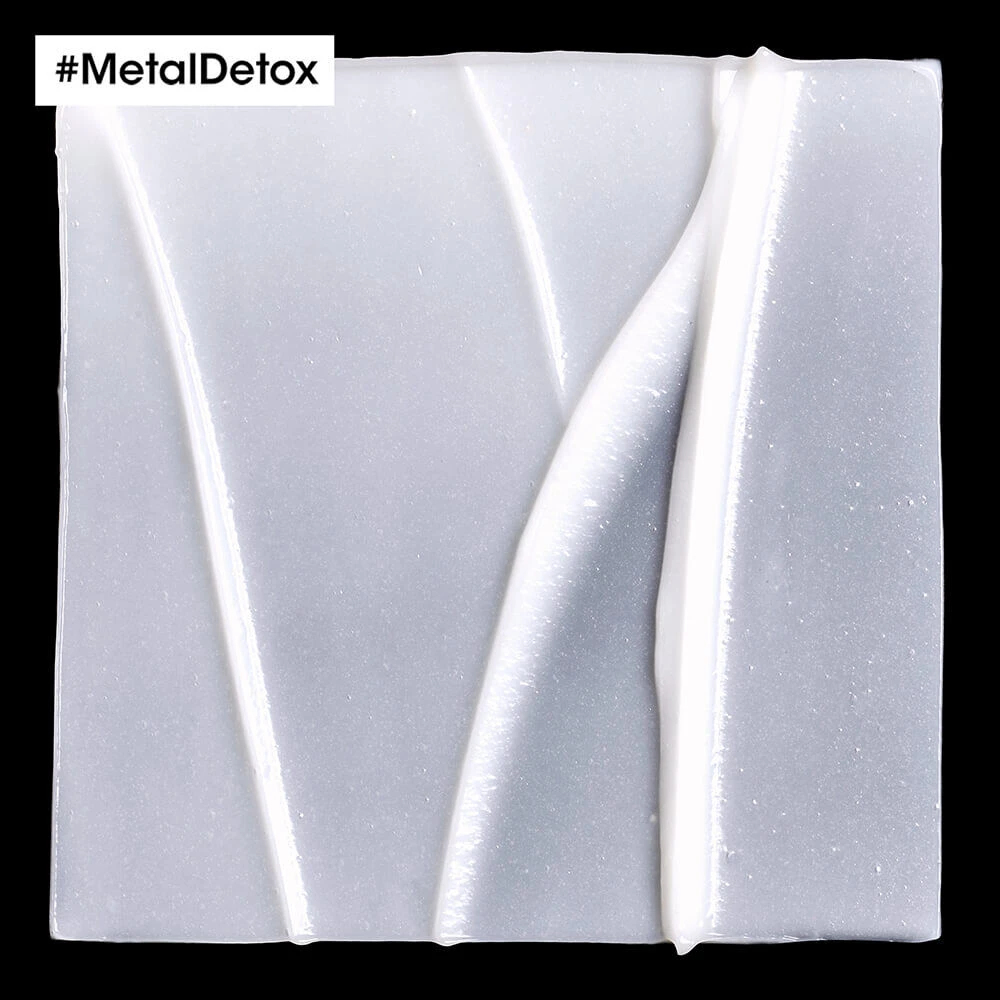 L'Oréal Professionnel Serie Expert Metal Detox Professional Mask 500ml 4 L'Oréal Professionnel Serie Expert Metal Detox Professional Mask 500ml - Image 4