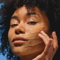 L.C.P Professionnel Paris Hyaluronic Acid Gel Rinse-Off Mask 200ml -Pro Beauty Care Shop 818125 2