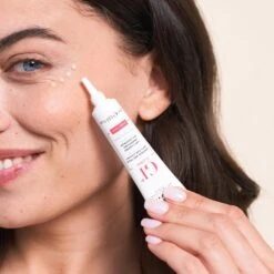 L.C.P Professionnel Paris Global Anti-Ageing Smoothing Eye Contour Cream With Peptides 15ml -Pro Beauty Care Shop 818137 2